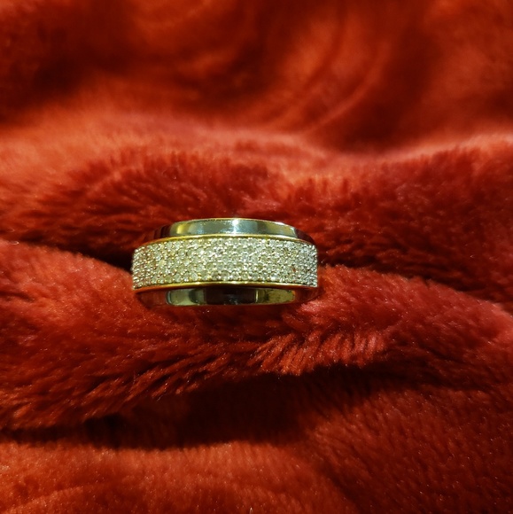 14K Gold ~ White & Yellow Gold Ring with Diamonds - Picture 1 of 8